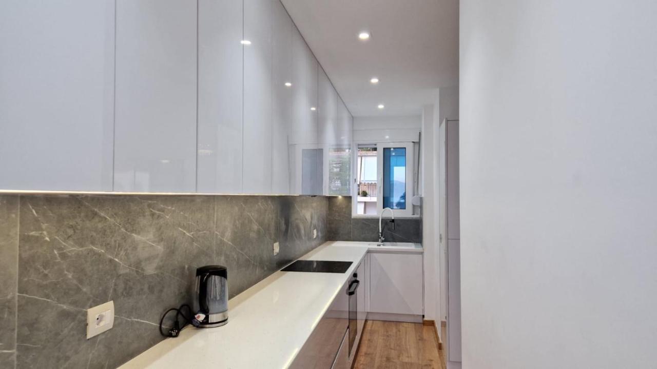Pirro Luxury Apartment Sarande Exterior photo